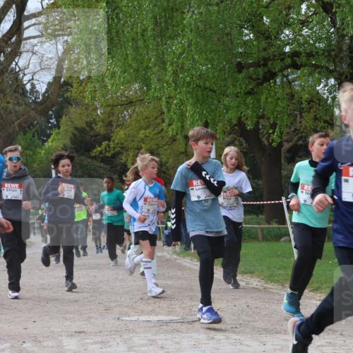 25.04.2026 - Das Zehntel Zöllner http://msf.ph/oto/9664983 25.04.2026 09:40:04 Laufen 6210 meine-sportfotos.de