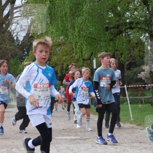 25.04.2026 - Das Zehntel Zöllner http://msf.ph/oto/9665001 25.04.2026 09:40:05 Laufen 7729 meine-sportfotos.de