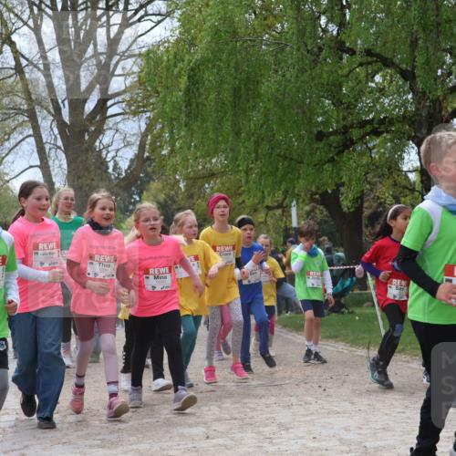 25.04.2026 - Das Zehntel Zöllner http://msf.ph/oto/9665005 25.04.2026 11:46:57 Laufen 12121, 12096, 10064, 280, 10090, 12094 meine-sportfotos.de