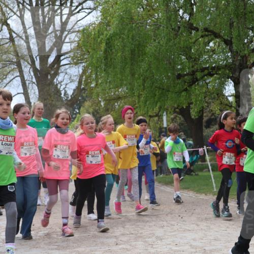 25.04.2026 - Das Zehntel Zöllner http://msf.ph/oto/9665008 25.04.2026 11:46:57 Laufen 12121, 12096, 10064, 20 meine-sportfotos.de
