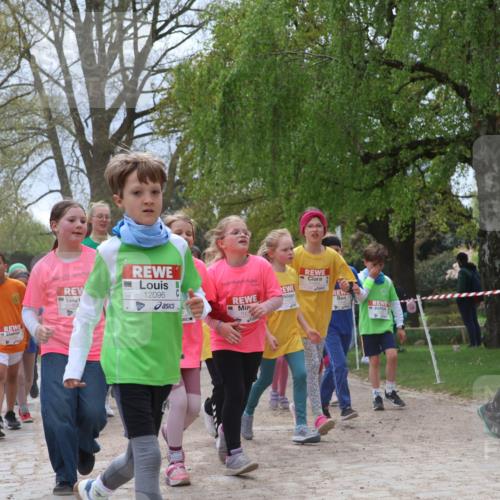 25.04.2026 - Das Zehntel Zöllner http://msf.ph/oto/9665023 25.04.2026 11:46:57 Laufen 21, 100, 12096, 118 meine-sportfotos.de