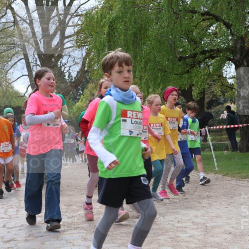25.04.2026 - Das Zehntel Zöllner http://msf.ph/oto/9665032 25.04.2026 11:46:57 Laufen 12121, 10094, 12098, 0090, 11816, 800 meine-sportfotos.de