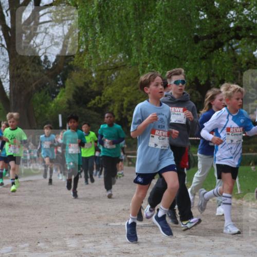 25.04.2026 - Das Zehntel Zöllner http://msf.ph/oto/9665034 25.04.2026 09:40:06 Laufen 6917, 6425, 7580, 55 meine-sportfotos.de