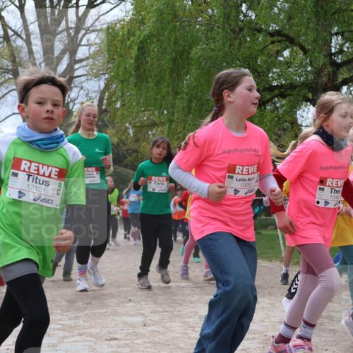 25.04.2026 - Das Zehntel Zöllner http://msf.ph/oto/9665056 25.04.2026 11:46:58 Laufen 12121, 10094, 1006, 10090 meine-sportfotos.de