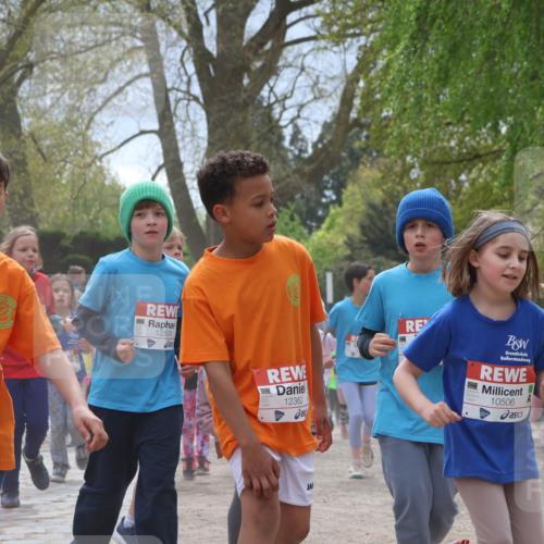 25.04.2026 - Das Zehntel Zöllner http://msf.ph/oto/9665083 25.04.2026 11:47:00 Laufen 19, 12369, 12509, 12362, 10506 meine-sportfotos.de