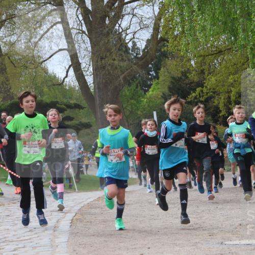 25.04.2026 - Das Zehntel Zöllner http://msf.ph/oto/9665091 25.04.2026 09:40:08 Laufen 3, 7331 meine-sportfotos.de
