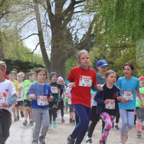 25.04.2026 - Das Zehntel Zöllner http://msf.ph/oto/9665113 25.04.2026 11:47:02 Laufen 11519, 11866, 10435, 10972, 12520, 11295 meine-sportfotos.de
