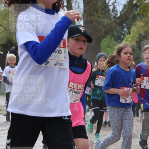 25.04.2026 - Das Zehntel Zöllner http://msf.ph/oto/9665128 25.04.2026 11:47:03 Laufen 1, 1519, 1154, 12972, 12972, 043, 12974 meine-sportfotos.de