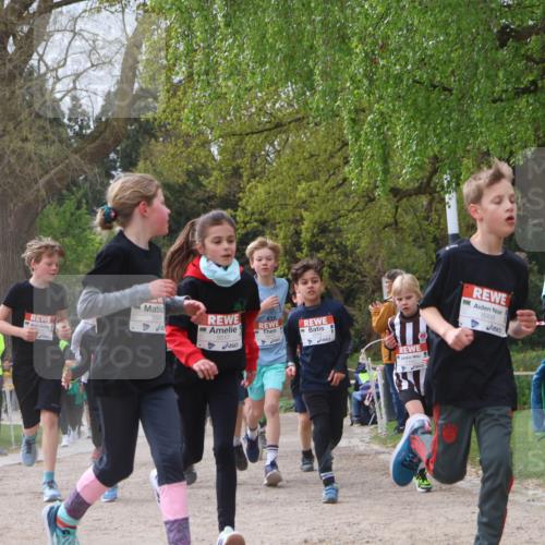 25.04.2026 - Das Zehntel Zöllner http://msf.ph/oto/9665130 25.04.2026 09:40:10 Laufen 5500, 5517, 6040, 6993, 6052 meine-sportfotos.de