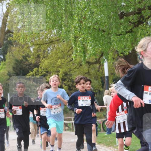 25.04.2026 - Das Zehntel Zöllner http://msf.ph/oto/9665145 25.04.2026 09:40:11 Laufen 5514, 5495, 6410, 4, 5569, 7190, 5500 meine-sportfotos.de