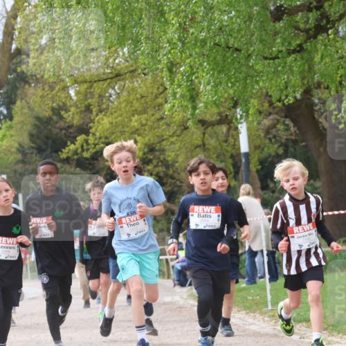 25.04.2026 - Das Zehntel Zöllner http://msf.ph/oto/9665151 25.04.2026 09:40:11 Laufen 5514, 5495, 6410, 5569, 7190 meine-sportfotos.de