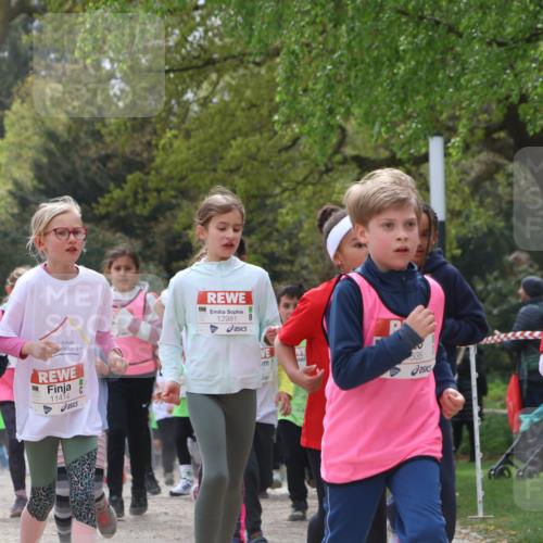 25.04.2026 - Das Zehntel Zöllner http://msf.ph/oto/9665158 25.04.2026 11:47:05 Laufen 11385, 11414, 12981, 780, 10917 meine-sportfotos.de