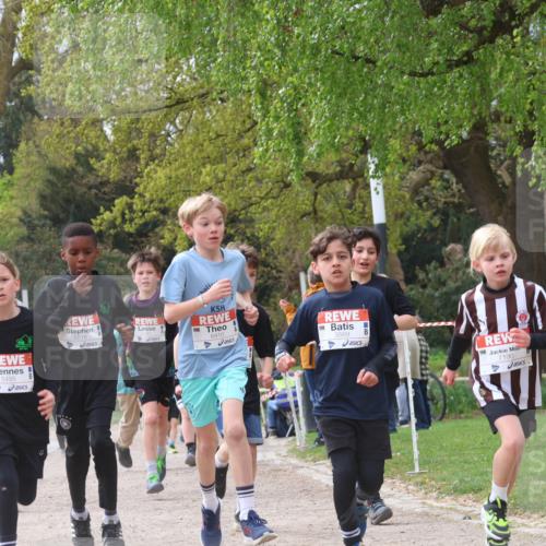 25.04.2026 - Das Zehntel Zöllner http://msf.ph/oto/9665160 25.04.2026 09:40:11 Laufen 5514, 5495, 5518, 6410, 5569, 7190 meine-sportfotos.de