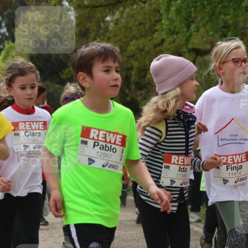 25.04.2026 - Das Zehntel Zöllner http://msf.ph/oto/9665203 25.04.2026 11:47:06 Laufen 12265, 11391, 12567, 11385, 11414, 12981 meine-sportfotos.de