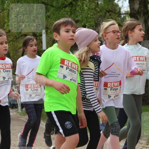 25.04.2026 - Das Zehntel Zöllner http://msf.ph/oto/9665224 25.04.2026 11:47:07 Laufen 11391, 11399, 12567, 11414, 12981 meine-sportfotos.de
