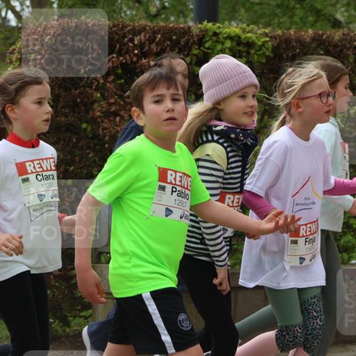 25.04.2026 - Das Zehntel Zöllner http://msf.ph/oto/9665242 25.04.2026 11:47:08 Laufen 1, 11420, 11391, 12567, 12567, 399, 11414 meine-sportfotos.de