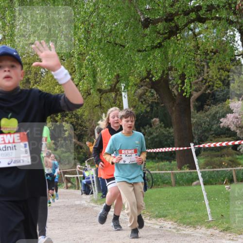 25.04.2026 - Das Zehntel Zöllner http://msf.ph/oto/9665256 25.04.2026 09:40:15 Laufen 6987 meine-sportfotos.de