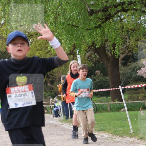 25.04.2026 - Das Zehntel Zöllner http://msf.ph/oto/9665259 25.04.2026 09:40:15 Laufen 698, 18 meine-sportfotos.de