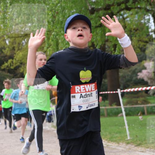 25.04.2026 - Das Zehntel Zöllner http://msf.ph/oto/9665262 25.04.2026 09:40:15 Laufen 6987 meine-sportfotos.de