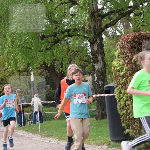 25.04.2026 - Das Zehntel Zöllner http://msf.ph/oto/9665277 25.04.2026 09:40:17 Laufen 6100, 7608 meine-sportfotos.de