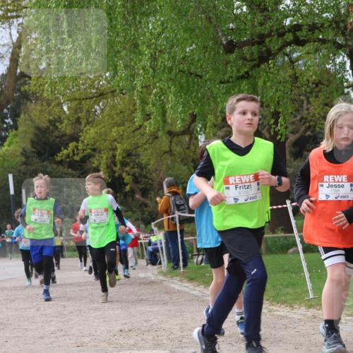 25.04.2026 - Das Zehntel Zöllner http://msf.ph/oto/9665298 25.04.2026 09:40:17 Laufen 6100, 7395, 760 meine-sportfotos.de
