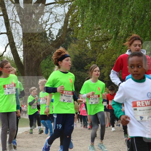 25.04.2026 - Das Zehntel Zöllner http://msf.ph/oto/9665311 25.04.2026 11:47:11 Laufen 122222, 12069, 12600, 19, 12659, 12595, 11042, 12059 meine-sportfotos.de