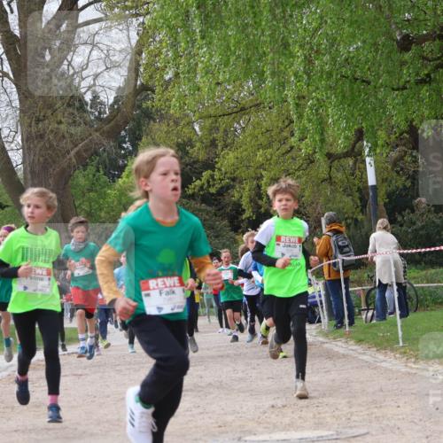 25.04.2026 - Das Zehntel Zöllner http://msf.ph/oto/9665313 25.04.2026 09:40:18 Laufen 7104, 6869 meine-sportfotos.de