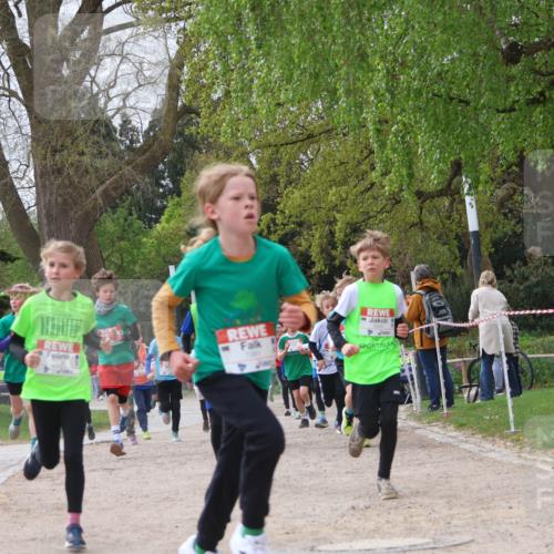 25.04.2026 - Das Zehntel Zöllner http://msf.ph/oto/9665316 25.04.2026 09:40:18 Laufen 6809 meine-sportfotos.de