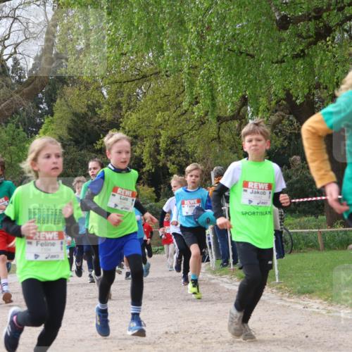 25.04.2026 - Das Zehntel Zöllner http://msf.ph/oto/9665337 25.04.2026 09:40:19 Laufen 7104, 8044 meine-sportfotos.de