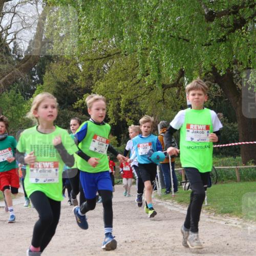 25.04.2026 - Das Zehntel Zöllner http://msf.ph/oto/9665340 25.04.2026 09:40:19 Laufen 7104, 6042 meine-sportfotos.de