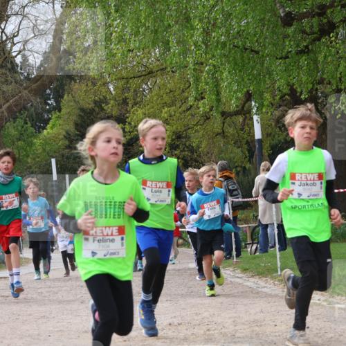 25.04.2026 - Das Zehntel Zöllner http://msf.ph/oto/9665346 25.04.2026 09:40:19 Laufen 6044, 7104, 6042 meine-sportfotos.de