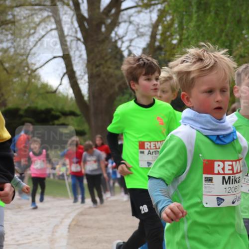 25.04.2026 - Das Zehntel Zöllner http://msf.ph/oto/9665371 25.04.2026 11:47:15 Laufen 6, 125, 28, 12063, 12063, 12085 meine-sportfotos.de