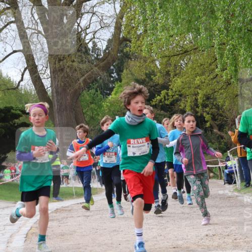 25.04.2026 - Das Zehntel Zöllner http://msf.ph/oto/9665394 25.04.2026 09:40:21 Laufen 7880, 7719 meine-sportfotos.de