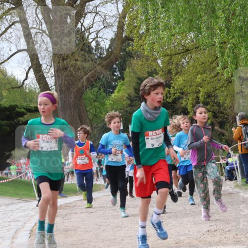 25.04.2026 - Das Zehntel Zöllner http://msf.ph/oto/9665400 25.04.2026 09:40:21 Laufen 7913, 7880, 5925 meine-sportfotos.de