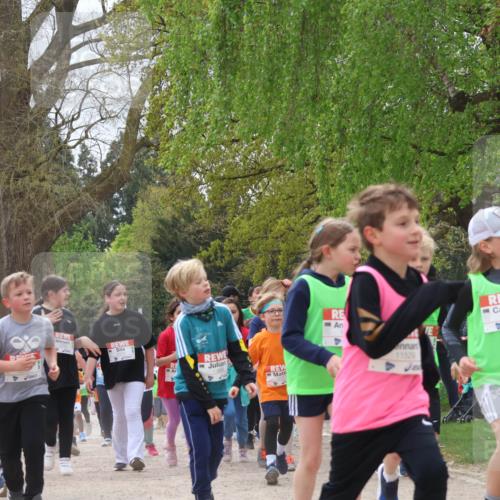 25.04.2026 - Das Zehntel Zöllner http://msf.ph/oto/9665416 25.04.2026 11:47:20 Laufen 12806, 11529, 10783 meine-sportfotos.de