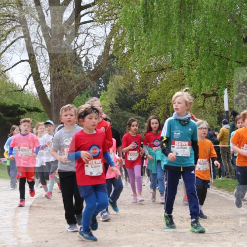 25.04.2026 - Das Zehntel Zöllner http://msf.ph/oto/9665443 25.04.2026 11:47:21 Laufen 10962 meine-sportfotos.de