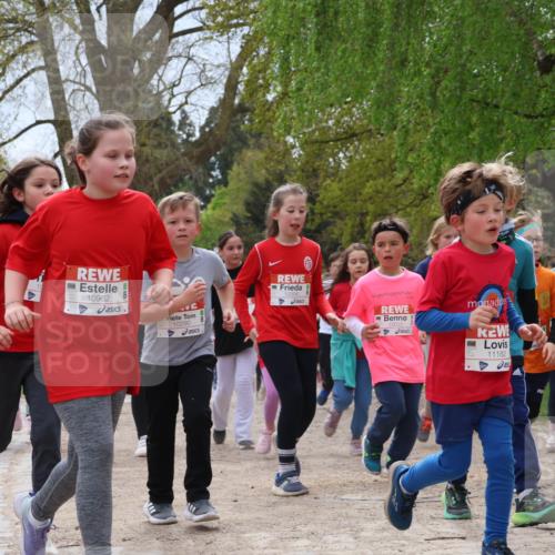 25.04.2026 - Das Zehntel Zöllner http://msf.ph/oto/9665464 25.04.2026 11:47:22 Laufen 10962, 10290, 10354, 10051, 11182 meine-sportfotos.de