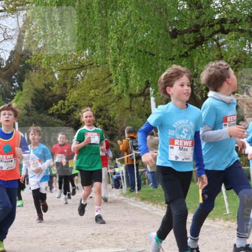 25.04.2026 - Das Zehntel Zöllner http://msf.ph/oto/9665487 25.04.2026 09:40:24 Laufen 0, 7393, 20, 6936, 20, 6951 meine-sportfotos.de