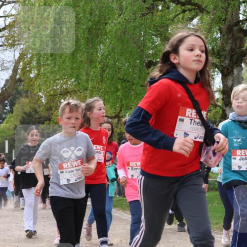 25.04.2026 - Das Zehntel Zöllner http://msf.ph/oto/9665500 25.04.2026 11:47:23 Laufen 10056, 10290, 354, 1005, 10963, 7, 12836 meine-sportfotos.de