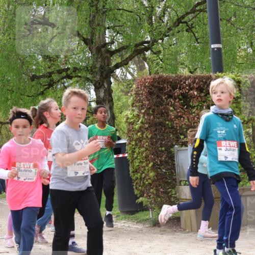 25.04.2026 - Das Zehntel Zöllner http://msf.ph/oto/9665524 25.04.2026 11:47:24 Laufen 10051, 10290 meine-sportfotos.de
