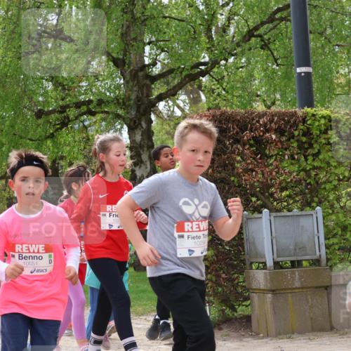 25.04.2026 - Das Zehntel Zöllner http://msf.ph/oto/9665536 25.04.2026 11:47:24 Laufen 10056, 10051, 103, 10290 meine-sportfotos.de