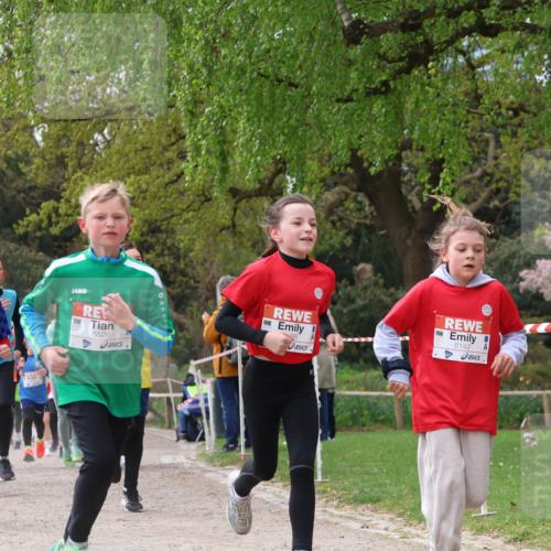 25.04.2026 - Das Zehntel Zöllner http://msf.ph/oto/9665571 25.04.2026 09:40:27 Laufen 8061, 5526, 6142 meine-sportfotos.de