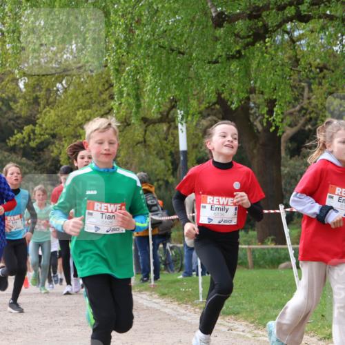 25.04.2026 - Das Zehntel Zöllner http://msf.ph/oto/9665577 25.04.2026 09:40:27 Laufen 5526, 6136, 6142, 2510 meine-sportfotos.de