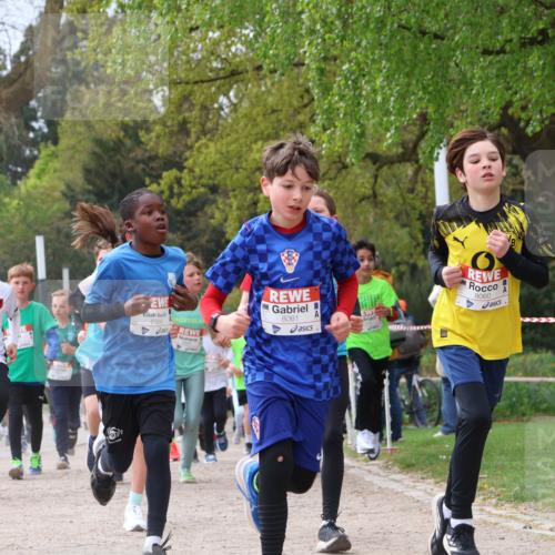 25.04.2026 - Das Zehntel Zöllner http://msf.ph/oto/9665604 25.04.2026 09:40:29 Laufen 8044, 6358, 8061, 8060 meine-sportfotos.de