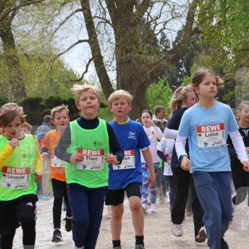 25.04.2026 - Das Zehntel Zöllner http://msf.ph/oto/9665614 25.04.2026 11:47:27 Laufen 10757, 10769, 0445, 10689, 75, 10128 meine-sportfotos.de