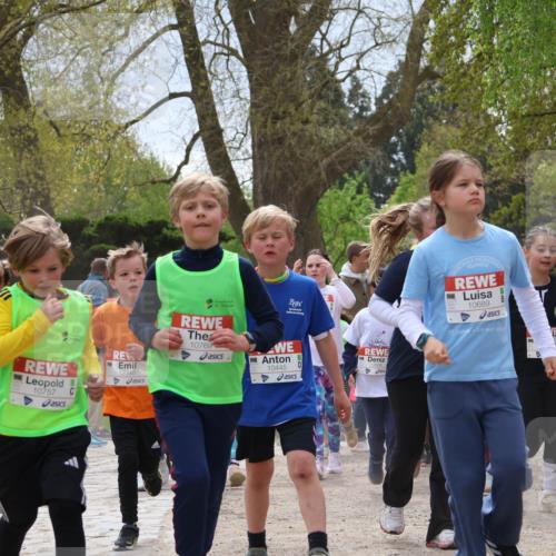 25.04.2026 - Das Zehntel Zöllner http://msf.ph/oto/9665617 25.04.2026 11:47:27 Laufen 12335, 46, 10757, 12340, 10769, 10445, 10689, 75 meine-sportfotos.de
