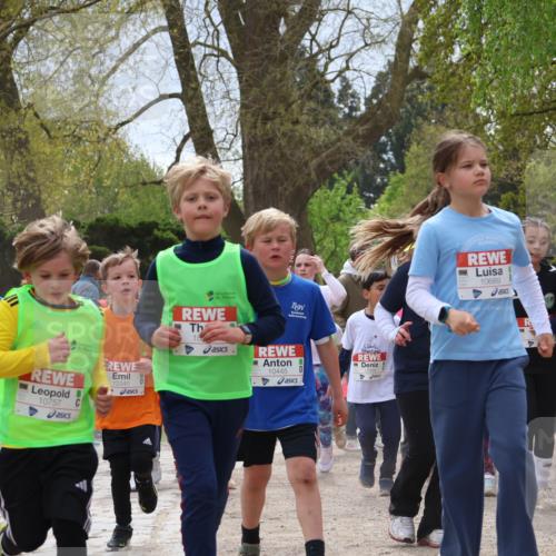 25.04.2026 - Das Zehntel Zöllner http://msf.ph/oto/9665620 25.04.2026 11:47:27 Laufen 12335, 10757, 12340, 10, 10445, 1, 10689 meine-sportfotos.de
