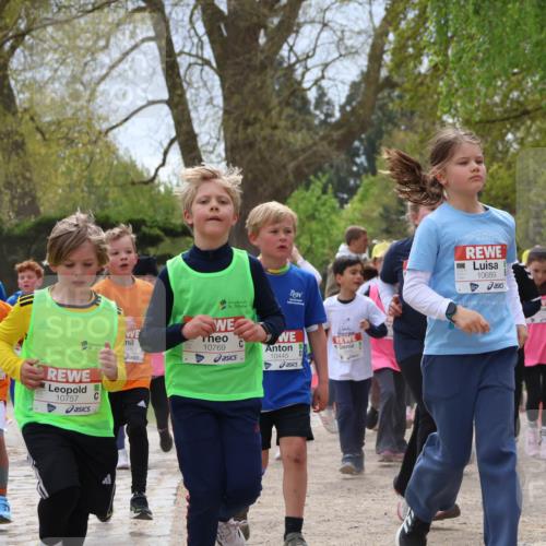 25.04.2026 - Das Zehntel Zöllner http://msf.ph/oto/9665623 25.04.2026 11:47:27 Laufen 340, 12335, 10757, 1, 10769, 10445, 10689, 5 meine-sportfotos.de