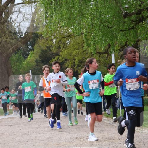 25.04.2026 - Das Zehntel Zöllner http://msf.ph/oto/9665625 25.04.2026 09:40:30 Laufen 5787, 4, 6358 meine-sportfotos.de