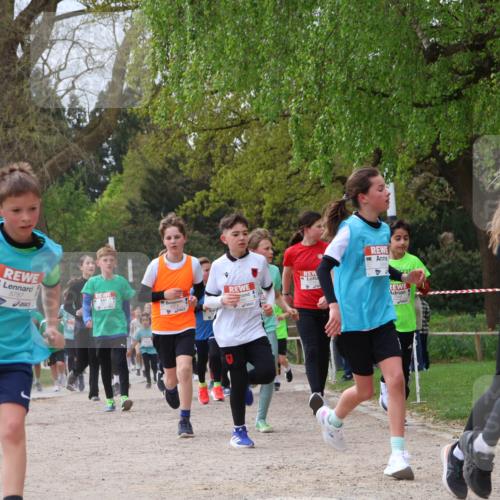 25.04.2026 - Das Zehntel Zöllner http://msf.ph/oto/9665631 25.04.2026 09:40:30 Laufen 5787 meine-sportfotos.de